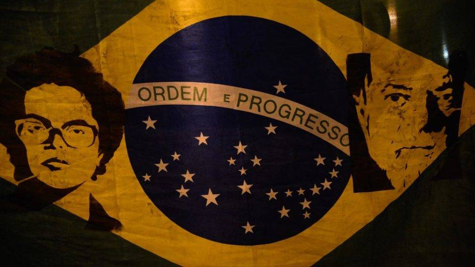 Década ‘PerDilma’: como o Brasil perdeu o rumo de sua economia Entre as duas décadas perdidas, a de 1980 e 2010, o crescimento real do PIB per capita deve ficar, na média, em torno de 0,8%. Nesse ritmo, estima-se que demorará 87 anos para dobrar a renda per capita real dos brasileiros.