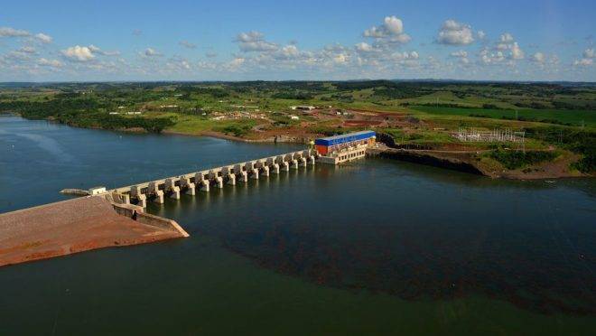 Usina Hidrelétrica de Baixo Iguaçu, na região Sudoeste do estado