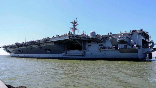 Recentemente, os EUA enviaram o porta-aviões da classe Nimitz, USS Abraham Lincoln, para o Golfo Pérsico