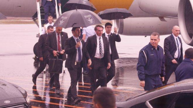 Jair Bolsonaro desembarca em Cascavel