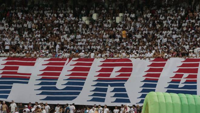 Torcida paranista no setor visitante do Couto Pereira. Foto: Antônio More / Gazeta do Povo