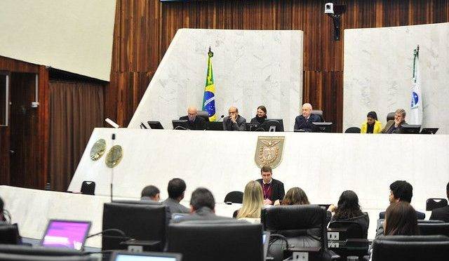 Prestação de contas foi realizada na Assembleia Legislativa do Paraná.