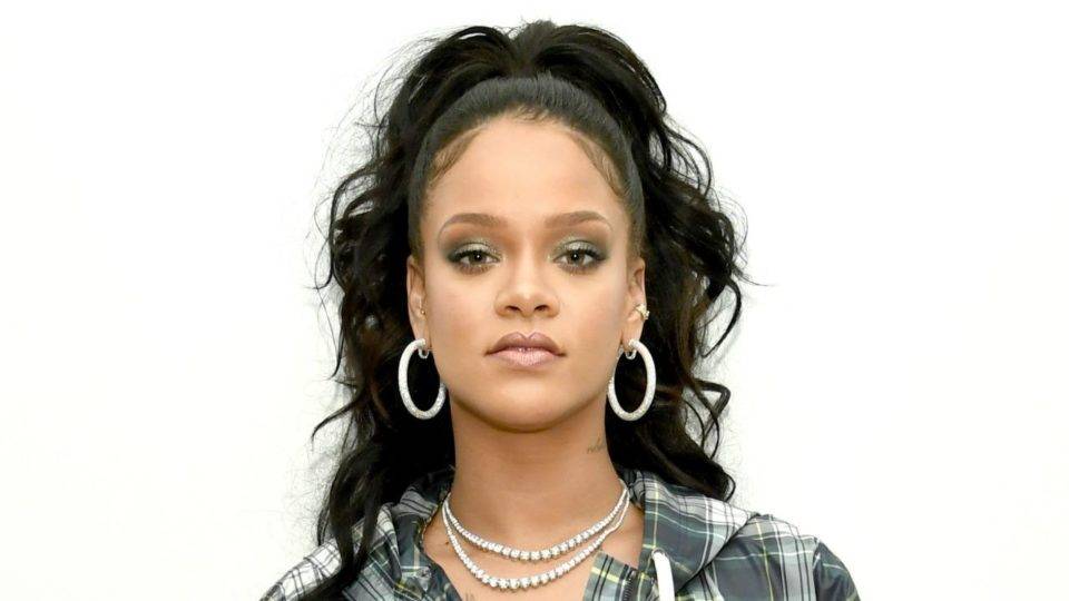 Rihanna é a artista feminina da música mais rica do mundo, diz ‘Forbes’ Rihanna é a artista feminina da música mais rica do mundo, diz ‘Forbes’