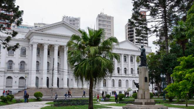 Praça Santos Andrade/UFPR