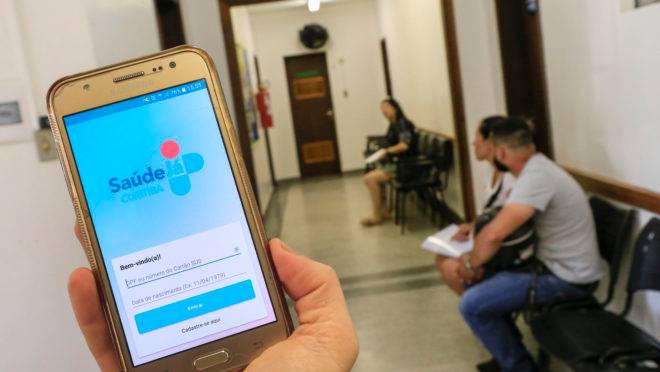 Aplicativo Saúde Já Curitiba serve, entre outras coisas, para marcar consultas.