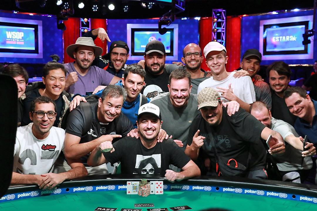 Festa foi grande entre os brasileiros. Foto: Divulgação/WSOP Festa foi grande entre os brasileiros. Foto: Divulgação/WSOP