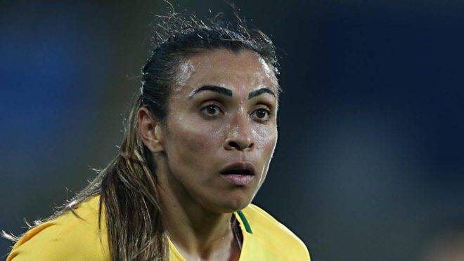 As jogadoras de futebol feminino merecem aplausos por vários motivos, mas não podem ser transformadas em baluartes de uma causa.
