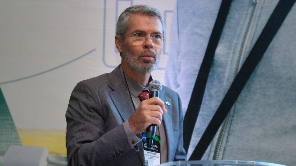 Bert Rikken, conselheiro agrícola da Embaixada dos Países Baixos, fala sobre inovação