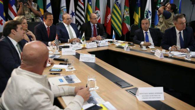 Os governadores, de São Paulo, João Doria, do Distrito Federal, Ibanez Rocha e do Rio de Janeiro, Wilson Witzel, participam da 5.ª Reunião do Fórum de Governadores.