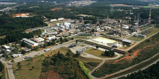Vista aérea da Unidade do Xisto, da Petrobras, em São Mateus do Sul.