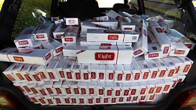 Contrabando de cigarro na fronteira