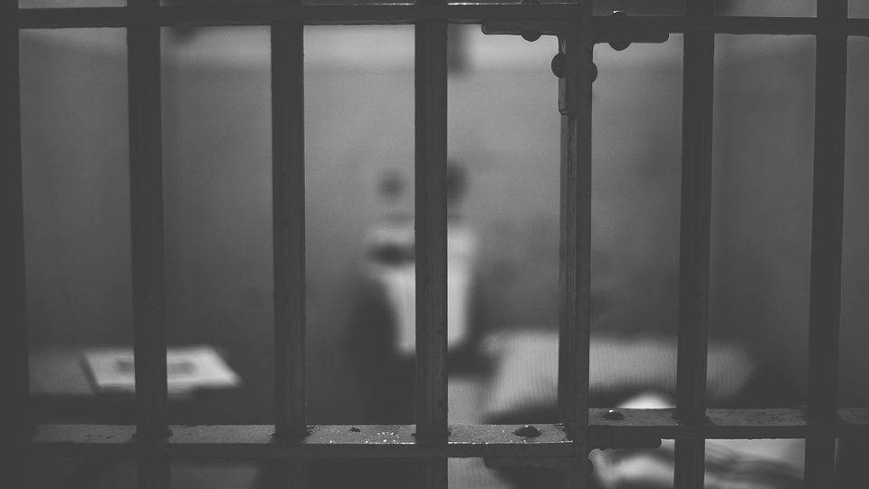 China mata presos políticos e usa seus órgãos para transplantes, diz tribunal China mata presos políticos e usa seus órgãos para transplantes, diz tribunal