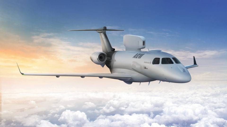 O P600 AEW, jato de alerta antecipado e inteligência, é novidade da Embraer