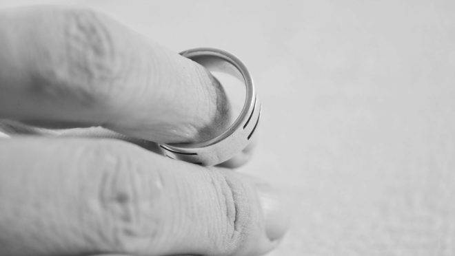 As famílias são a base da civilização e estudos mostram que famílias sólidas, com pais casados, são melhores em todos os indicadores.