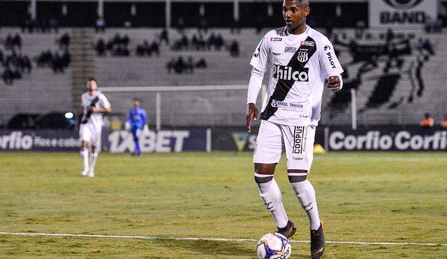 Abner é o destaque da Ponte Preta na Série B