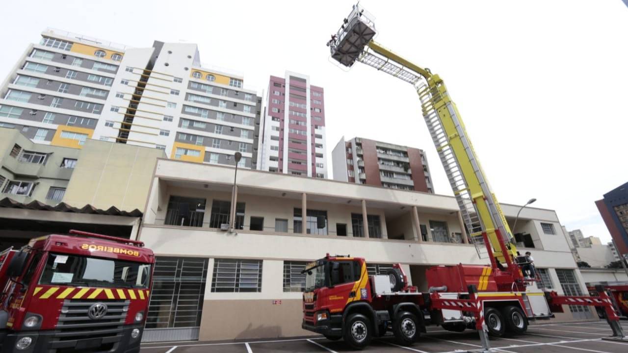 plataforma bombeiros paraná