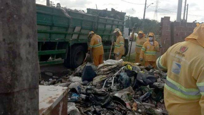acumulador de lixo curitiba