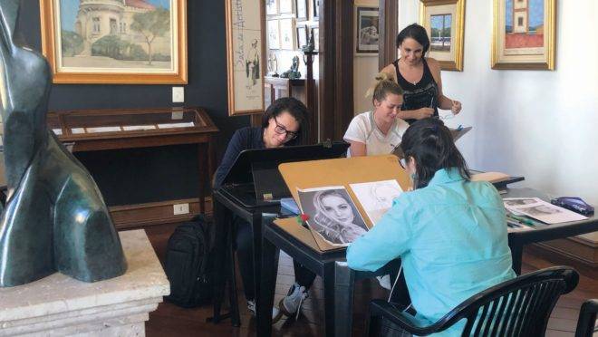 Curso de Desenho Realista no Solar do Rosário
