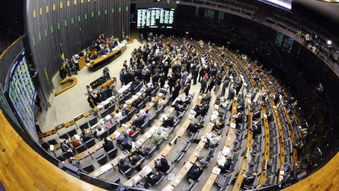 Ranking dos Políticos 2019 lista os melhores e piores parlamentares do Brasil