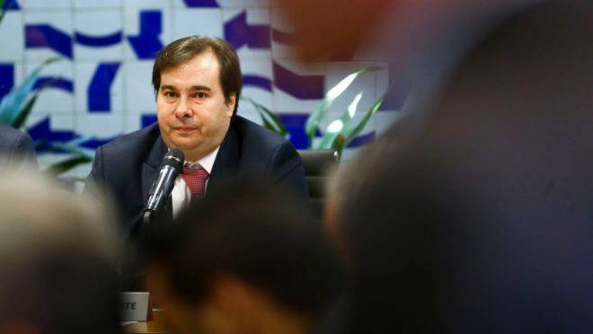 Rodrigo Maia: novo prazo é o dia 11 de setembro.