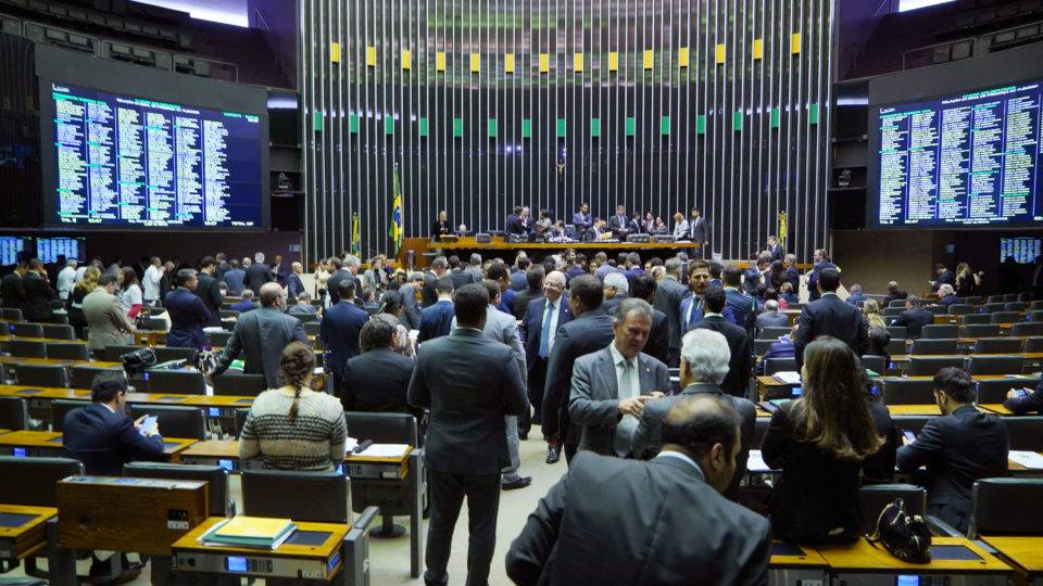 Plenário da Câmara durante a discussão do texto-base da reforma da Previdência.
