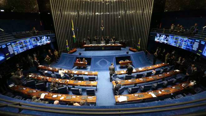 O relator da reforma ainda quer a inclusão dos Estados e Municípios