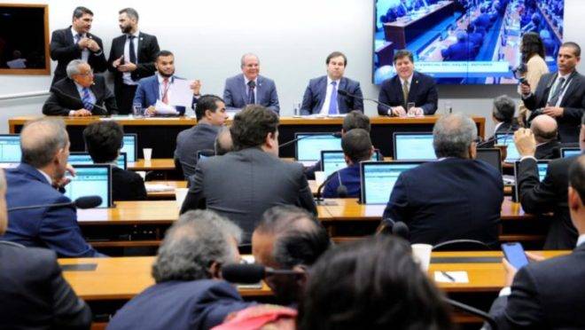 A progressividade tributária é fácil de entender, porém difícil de implementar.