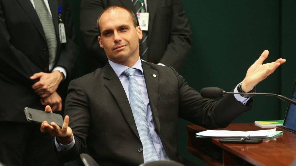 STF estuda barrar indicação de Eduardo Bolsonaro à embaixada eduardo-bolsonaro
