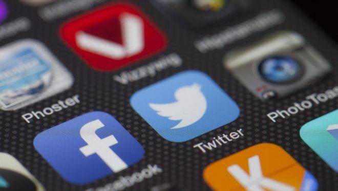 Facebook e Twitter