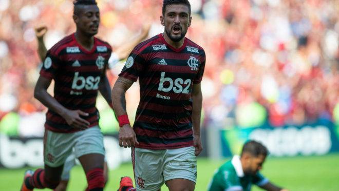 Arrascaeta fez três gols contra o Goiás. FOTO: CELSO PUPO/FOTOARENA/ESTADÃO CONTEÚDO