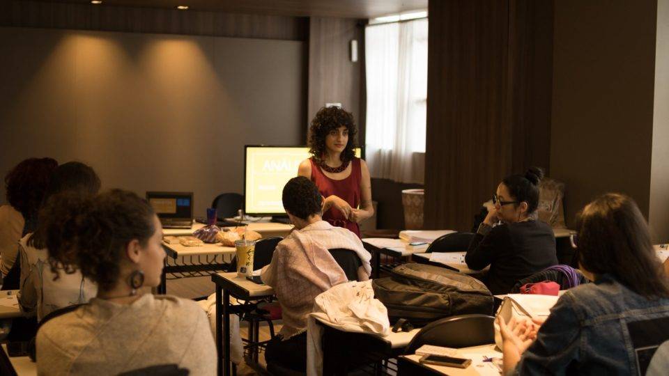 subtropikal-festival-de-criatividade-urbana-oferece-workshop-gratuito-para-empreendedoras