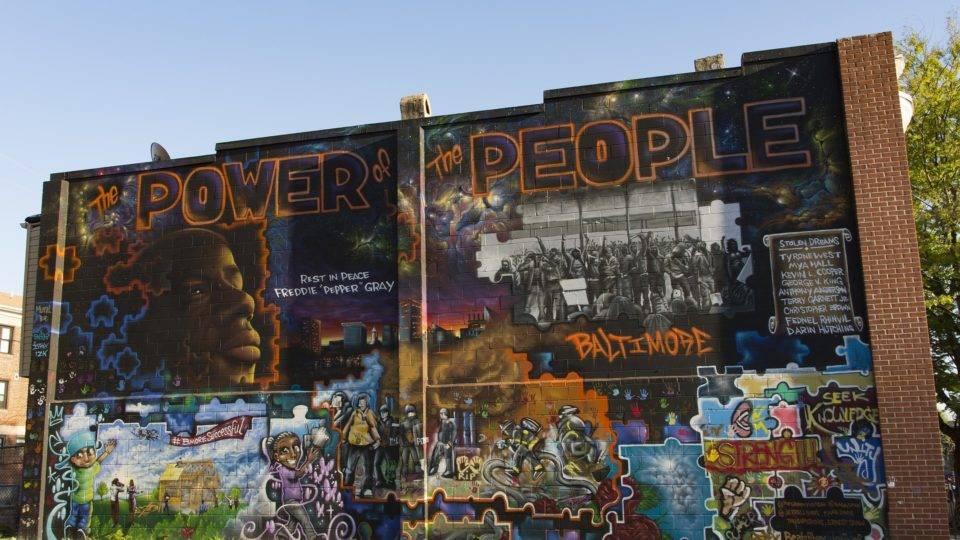 Governada há cinco décadas pelo Partido Democrata, a antes bucólica Baltimore, em Maryland, está hoje entregue à violência.