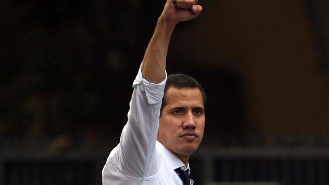 O líder oposicionista e presidente interino da Venezuela, Juan Guaidó, durante marcha contra o regime de Maduro em Caracas, no dia da Independência do país, 5 de julho de 2019