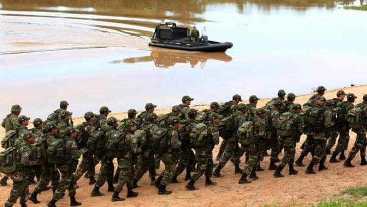 Gefron apreende US$ 128 mil que seriam usados para compra de drogas na Bolívia Operação Vigia foi deflagrada no último dia 10 pelo Ministério da Justiça na fronteira do Mato Grosso.