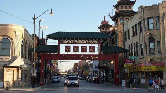 Bairro chinês em uma cidade de Illinois, Estados Unidos