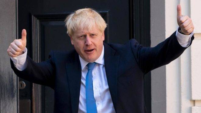 O novo líder do Partido Conservador e próximo primeiro-ministro do Reino Unido, Boris Johnson, na sede do seu partido, em Londres, 23 de julho de 2019