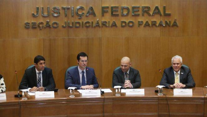 lava jato devolve dinheiro a petrobras