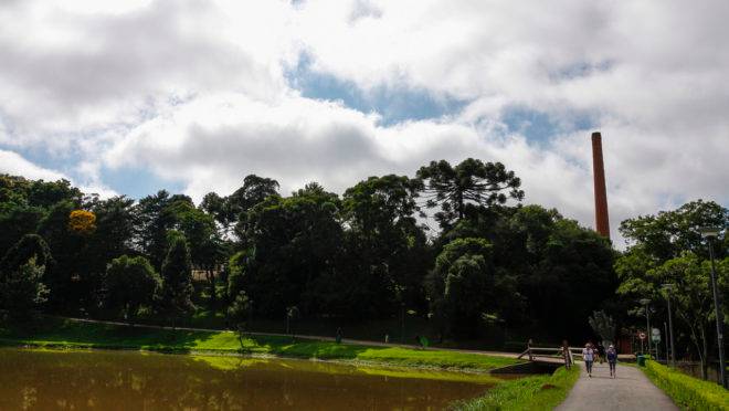 Céu com nuvens em Curitiba