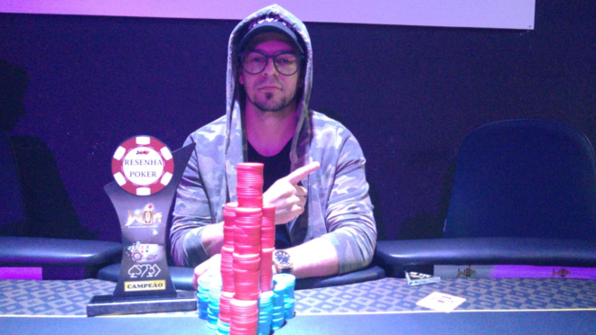 Emerson Robim foi o grande campeão da sexta etapa do Circuito Resenha do Poker. Foto: Divulgação/Win Center