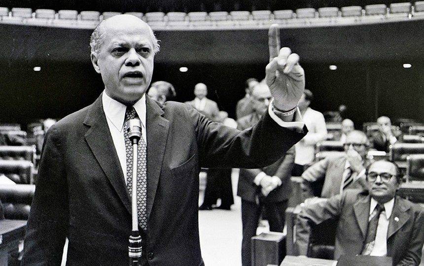 Lei do Divórcio: autor Nelson Carneiro