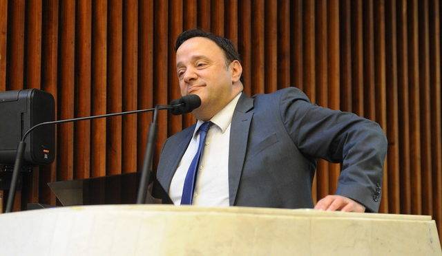 Deputado estadual Hussein Bakri (PSC)