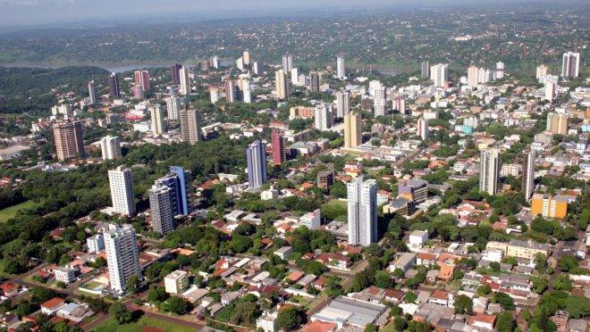 Foz tem cerca de 253 mil habitantes e está localizada no Oeste do Paraná
