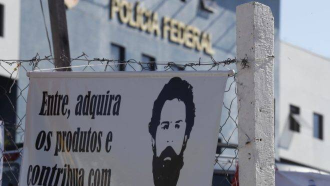 Sede da Polícia Federal transferência Lula