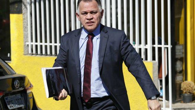 Advogado de Lula, Manoel Caetano diz que não há previsão para a transferência