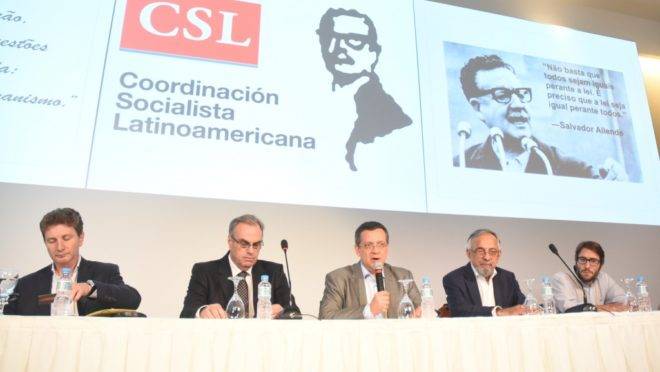 Coordenação Socialista Latino-Americana: discurso de moderação, defesa da transparência, apoio a Maduro e Allende como norte.