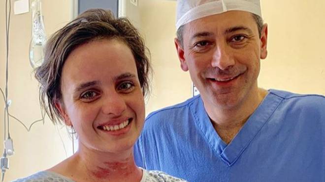 “Hoje, após 40 dias de dor, perda e luta pela vida, a Rachel foi a última a receber alta em ótimas condições”, comemorou o médico Marcelos Nigro.