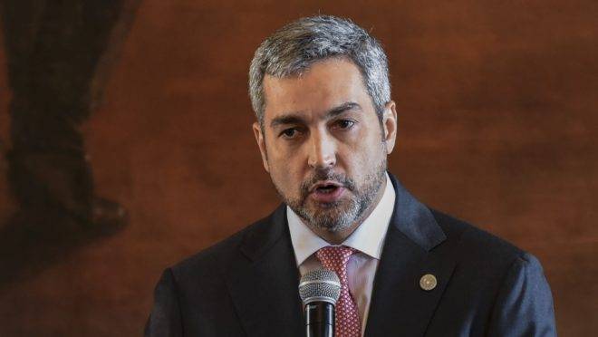 O presidente do Paraguai, Mario Abdo Benítez, em coletiva de imprensa em Assunción, 1 de agosto de 2019