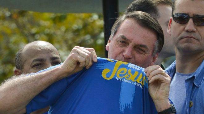 Presidente Jair Bolsonaro compartilhou vídeo de apoiadores convocando para manifestação no dia 15 de março.