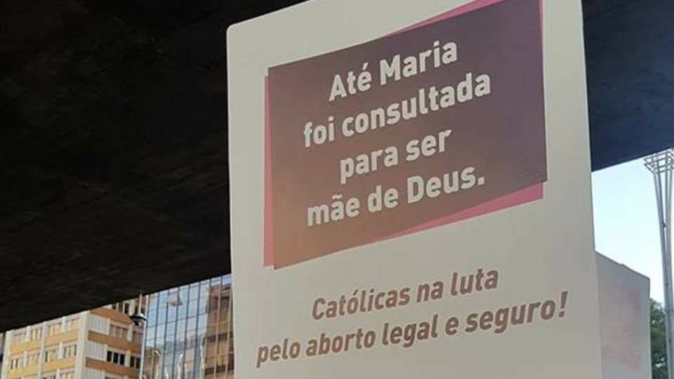 Grupo pró-aborto é processado por uso do termo “Católicas” | ReproduçãoFacebook