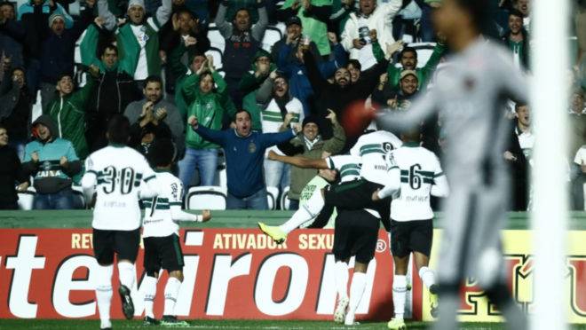 Confira as notas da vitória do Coritiba sobre o Brasil de Pelotas